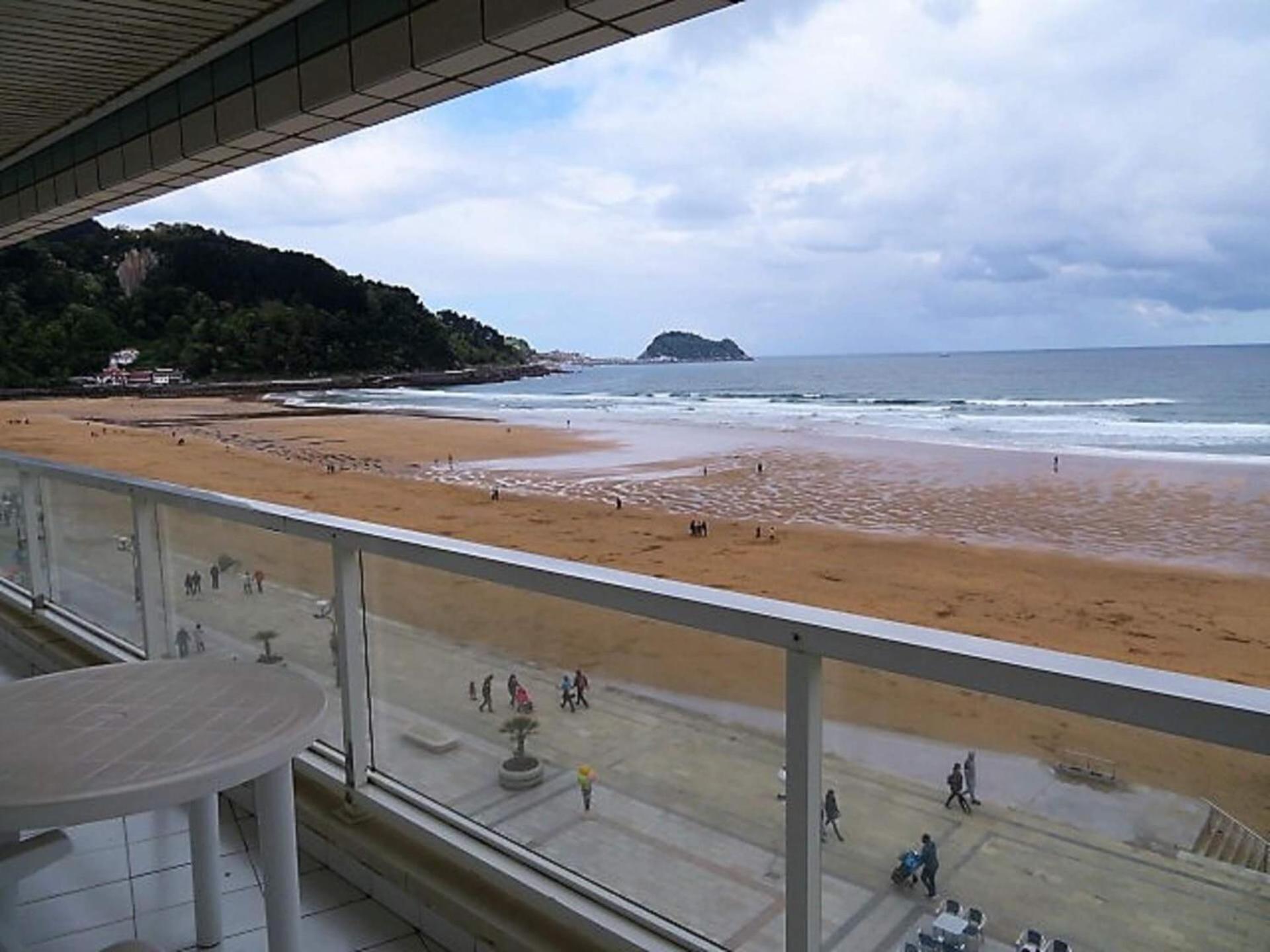 Appartement Egona-Slui 1ªlinea Playa, Vista Increible, Garaje à Zarautz Extérieur photo